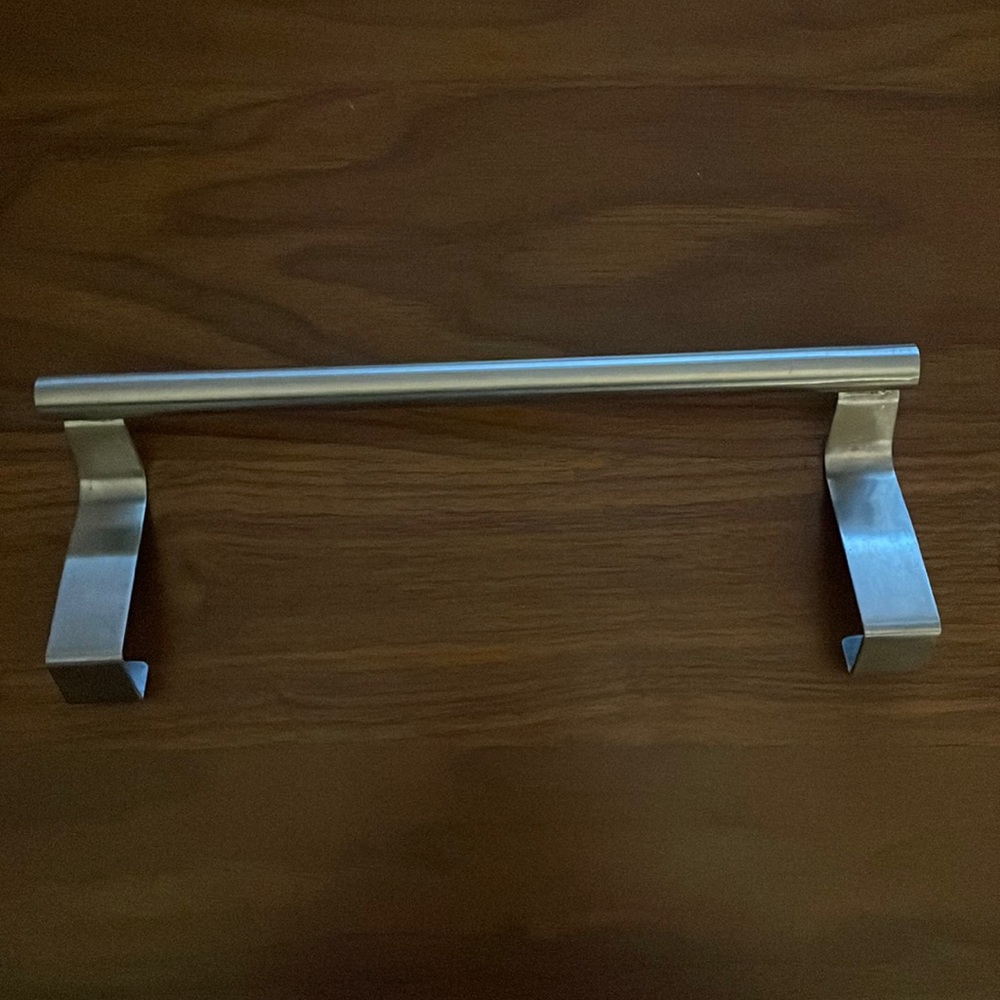 Over the drawer bar hanger